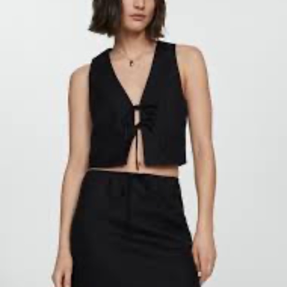 NWT Mango black linen blend cropped sleeveless vest top w/ tie closure small - Picture 1 of 10